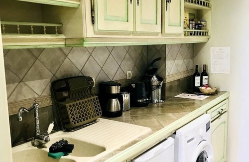 Langon Otro | Location Grand Appartement Meublé Dans un Château Prés de Langon