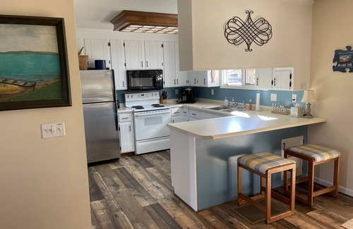 Hartwell Casa | LOCATION! Lakefront House with Dock near Hartwell Marina/Downtown Kayaks/Firepit