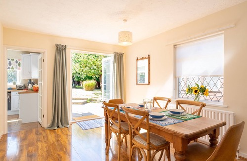Bembridge Casa | Location! Lane End Road Bembridge Isle of Wight Family Holiday Home Great Garden