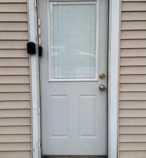 Bridgeport Apartamento | Location! Location! 2bd 1bth spacious apartment!