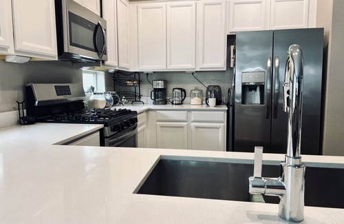 Estrella Village Casa | Location Location!!! 5 Bed 3 Bath Home