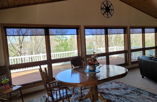 East Jordan Casa | Location! Location! Location!