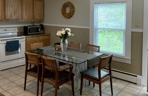 Southington Casa | Location location Location