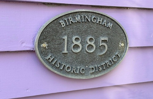 Birmingham Apartamento | LOCATION! LOCATION! LOCATION! Welcome to The Purple House!