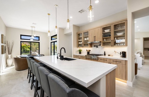 Desert Club Estates Casa | Location, Location! Private Pool/Spa + Large Yard