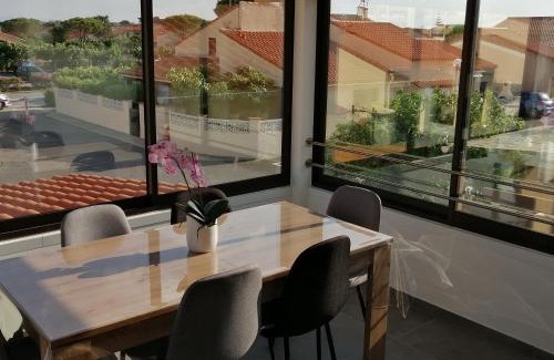 Le Barcares Casa | location maison de vacances jusqu'à 6 personnes près du port et de la plage
