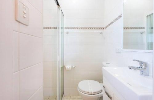 Yamba Casa | Location+ Ocean & headland views. Wifi, linen +