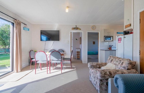 Whangamata Casa | Location Plus - Whangamata Holiday Home