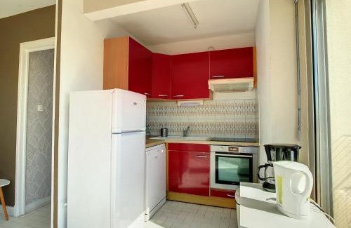 Carnon-Plage Apartamento | Location saisonnière - F3 - 8 pers - 1ère ligne - Garage - Animaux acceptés - FR-1-715-3