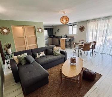 Taradeau Apartamento | location saisonniére -Bas de villa Taradeau