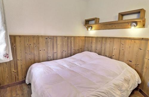 La Perriere Apartamento | Location Ski La Tania : Apt 2 Pièces, 4 Pers, Balcon, Proche Commerces et Navettes - FR-1-182A-22