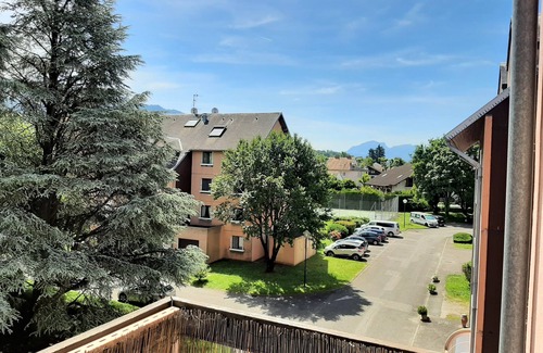 Aix-les-Bains Apartamento | Location T2 - 46 m2 Pour Curistes au Calme, au Bord du lac D'aix-les-bains