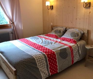 Besse-et-Saint-Anastaise Apartamento | Locations de la cascade 4 personnes