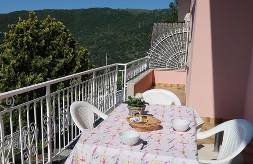 Villa Faraldi Apartamento | Locazione Turistica Simone