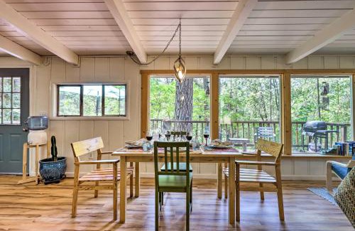 Middletown Casa | Loch Lomond Cabin with Hot Tub, Near Wineries!