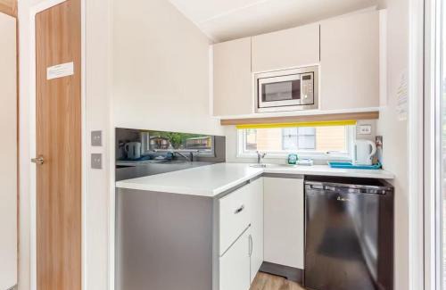 Fort Augustus Otro | Loch Ness Highland Resort Micro Lodges - Double Room