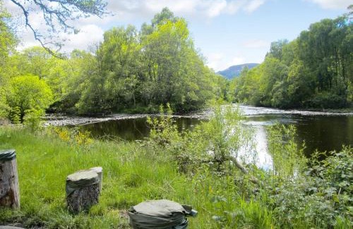 Contin Casa | Loch Ness - Uk7094