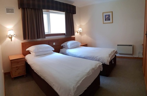 Kinloch Rannoch Cabaña | Loch Rannoch Otter Lodge (8) - Retreat Group
