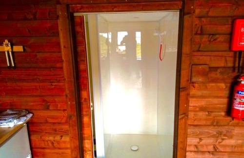 Strathcarron Cabina | Loch View Lodge