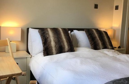 Nostie Casa | Lochalsh View, Kyle, 1 Mile to Skye