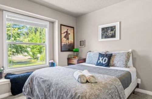 Meridian Casa | Lochsa fun in new Meridian WD and King Bed
