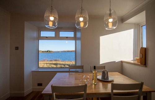 Staffin Casa | Lochside