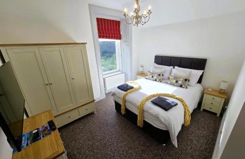 Lochgoilhead Casa | Lochwood Guest House