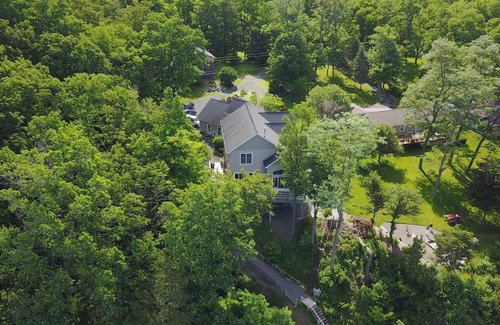 Teall Beach Casa | Locke's Glen on the Lake