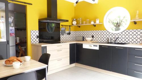 Locmariaquer Casa | Locmariaquer, Maison de famille a 2 min des plages