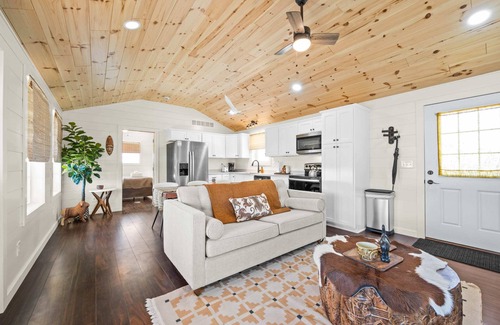 Williamstown Cabina | Lodge 125 at Eden Reserve—Safari Cabin Near Ark