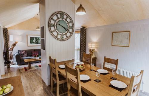 Corfe Casa | Lodge 16