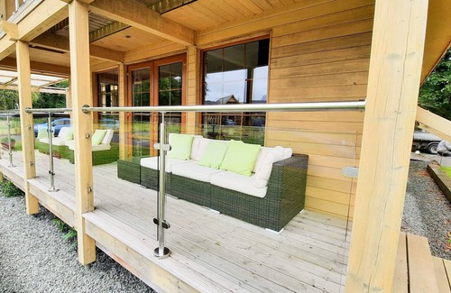 Llanbedr Cabina | LODGE 20, family friendly, character holiday cottage in Llanbedr