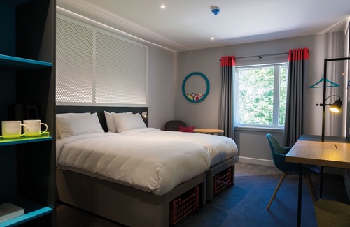 Whiteley Hotel | Lodge at Solent