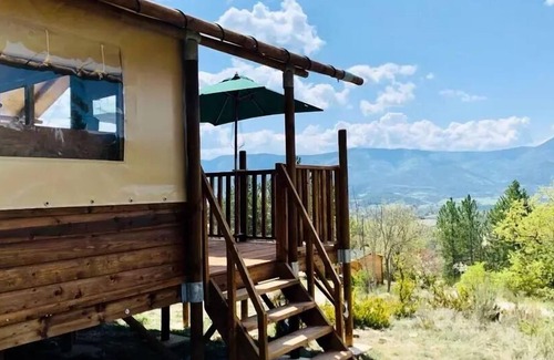 Rosans Casa | Lodge Comfort "Paillotte" 35m2 - 2 Schlafzimmer + Sanitär - überdachte Terrasse 5 Personen