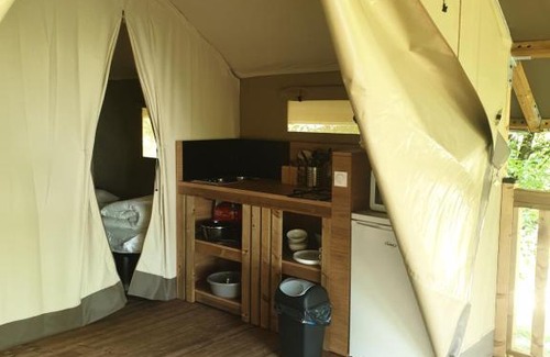 Saint-Martin-en-Vercors Otro | lodge du camping la Porte St Martin
