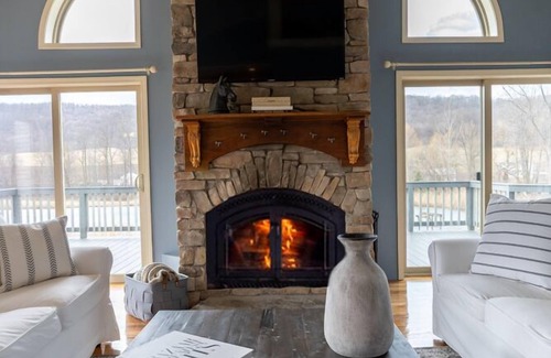 Oneida Cabina | Lodge, fishing, trails, celebrations,anniversaries, corporate parties, birthdays