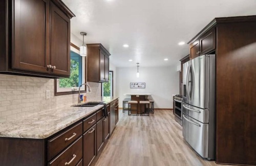 Green Bay Casa | Lodge @ Green Bay - Yard Space/ Backyard Enjoy!