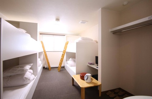 Hirafu Cabina | Lodge Koropokkuru