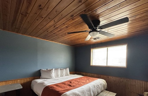 Canyon Lake Complejo | Lodge Suite Upstairs W/ Balcony - 202