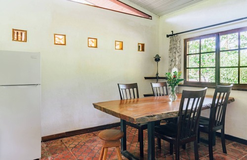 Parrita Casa | Lodge with Private 40ha Jungle Reserve