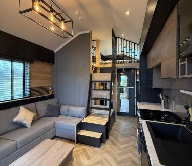 Aberaeron Casa | Lodges at Moody Meadows