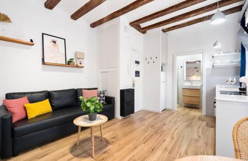 Barceloneta Apartamento | Lodging Apartments Almirall Beach 32