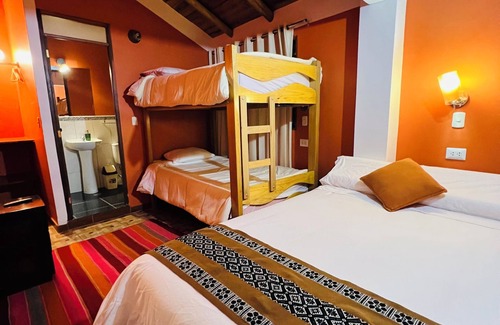 Ollantaytambo Cabina | Alojamiento en Ollantaytambo ciudad inka viviente con mirador a montañas