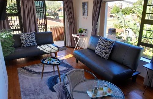 Aston Bay Apartamento | Loeries Nest
