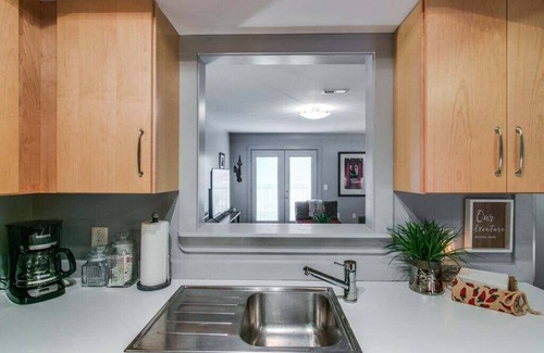Clarksville Condominio | Loft #304 (540 N 2nd St)
