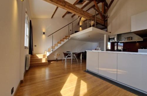 Quartier du Casino Apartamento | Loft 4 pers centre Châtelaillon-Plage, à deux pas de la mer et du Casino, Wi-Fi inclus - FR-1-706-26
