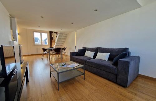 Quartier du Casino Apartamento | Loft 4 pers centre Châtelaillon-Plage, à deux pas de la mer et du Casino, Wi-Fi inclus - FR-1-706-26