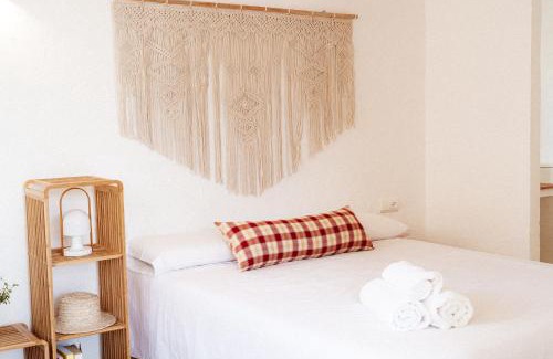 L'Ametlla de Mar Apartamento | Loft Alguer II con terraza, barbacoa y chimenea
