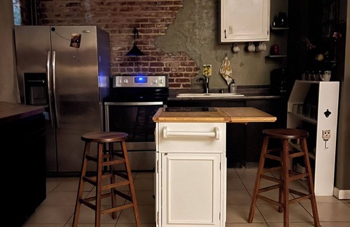 Sylva Apartamento | Loft Apartment Historic Downtown Main Street Sylva