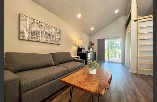 Fruitdale Cabina | Loft Cabin 3 - Rogue River Resort